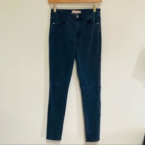 Free Heart Faded Rock Black Skinny High Rise Jeans  Sz 28 (6)